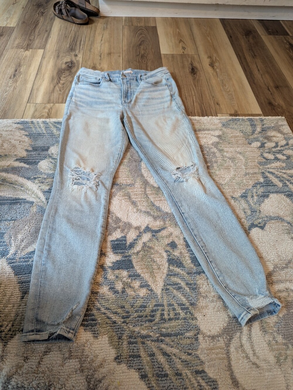 Good America Always Fits Good Legs Jeans